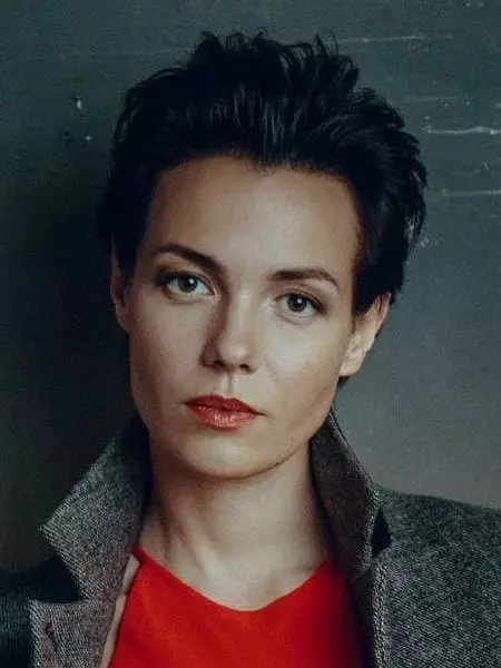 Nadezhda Borisova - Biografia, vida personal, foto, notícies, actriu, Alexey Kravchenko, pel·lícules, filmografia, filla 2021