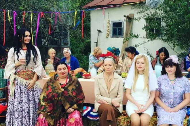Лаура Кеосаян 2018 жылы «Бленген қан» фильмінің түсірілімінде