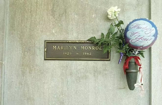 Grave de Marylin Monroe