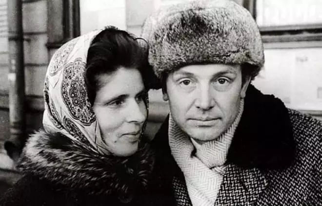 Innokenty Smoktunovsky with wife Sulamifye