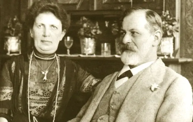 Sigmund Freud and Martha Beyneis