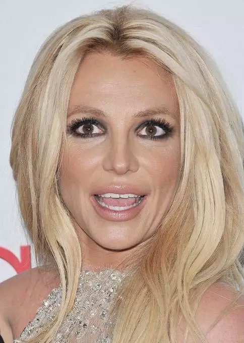 Britney Spears - Biografio, Persona Vivo, Foto, Novaĵoj, Kantoj, Klipoj, Aĝo, "Instagram" 2021