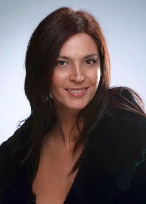 Lydia Vellezhev - Biyografî, Wêne, Jiyana Kesane, Nûçe, Fîlîmografî 2021
