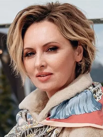 Elena Xenofontova - foto, biyografi, lavi pèsonèl, nouvèl, aktris 2021