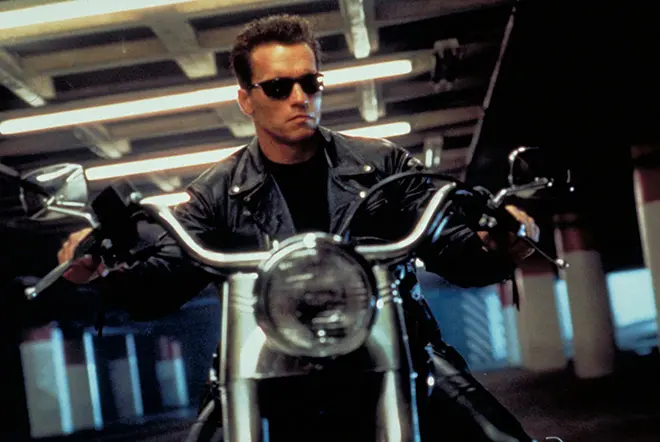 Arnold Schwarzenegger在電影“終結者”中
