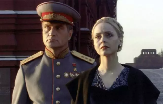Александър Балуеев и Екатерина Никитина във филма