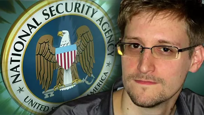 Edward Snowden ໄດ້ຮັບການບໍລິການທີ່ສະຫລາດສະຫະລັດ
