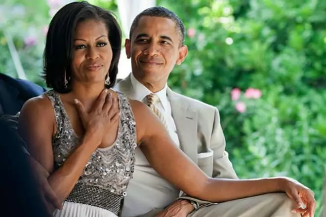 Barack Obama med sin kone i 2018