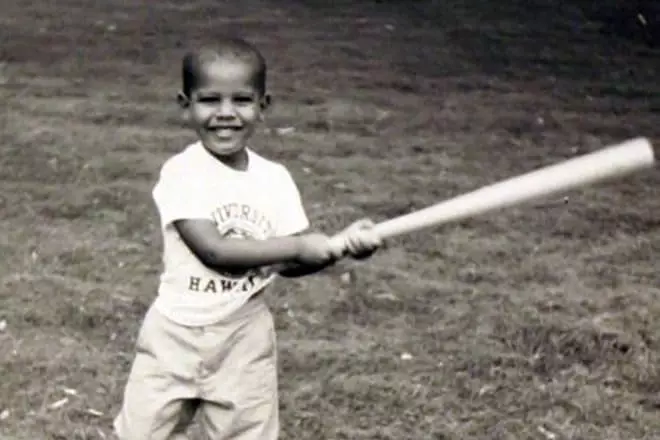 Barack Obama na infancia