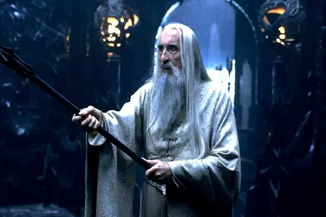 Christopher Lee nel ruolo di Saruman