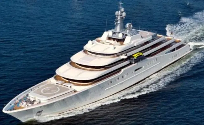Yacht Abramovich kupatwa