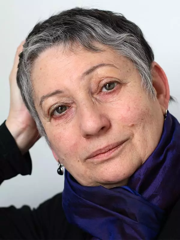 Lyudmila Ulitskaya - Biyografî, Wêne, Jiyana Kesane, Nûçe, Pirtûk 2021