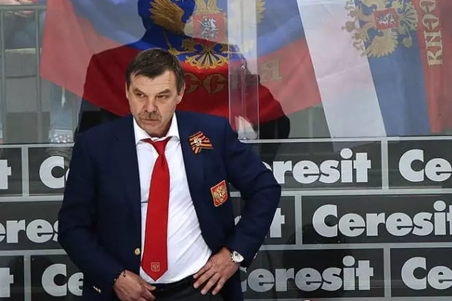 ओलेग जेएनआईकोव रूसी राष्ट्रीय टीम के प्रमुख कोच के रूप में