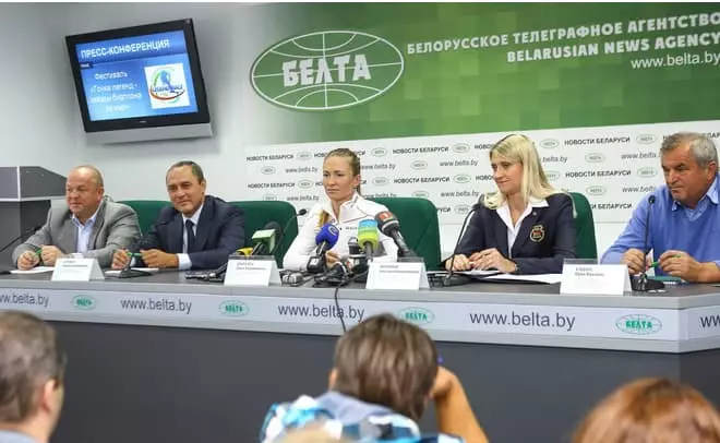 Konferensi Press Darya Domracheva