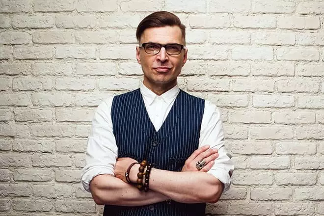 Presentador de TV Alexander Anatolyevich