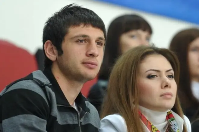 Alan Dzagoev z żoną