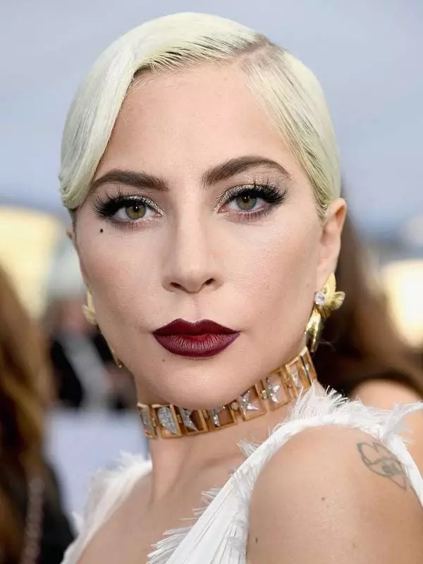 Lady Gaga - Biography, Personal Life, Photo, News, Songs, Bradley Cooper, Film, Clips 2021