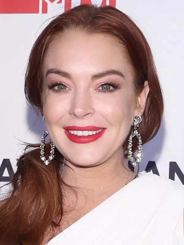 Lindsay Lohan - ფოტო, ბიოგრაფია, პირადი ცხოვრება, ახალი ამბები, ფილმები, სიმღერები 2021