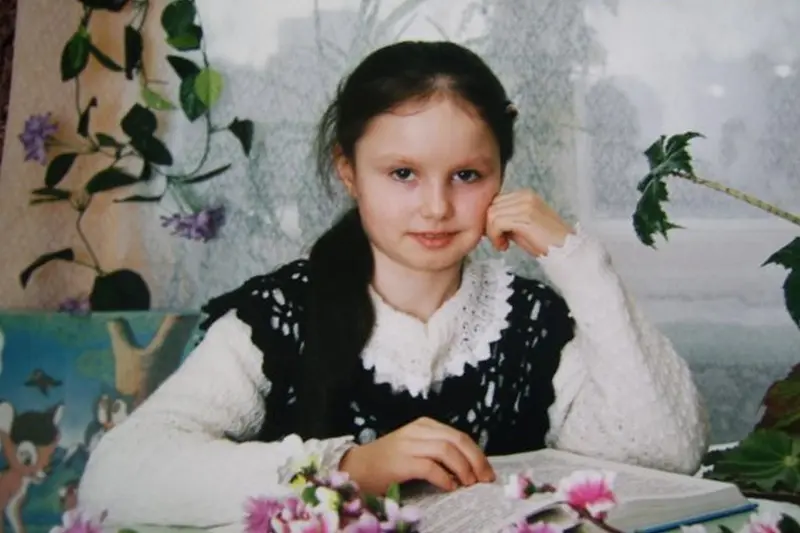 Julia Afanasyev ในฐานะเด็ก