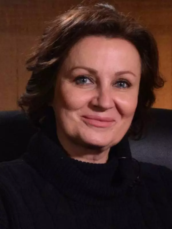 Irina Mac - Biografia, vida personal, foto, notícies, actriu, pel·lícules, a la joventut, Igor Tikhomirov 2021
