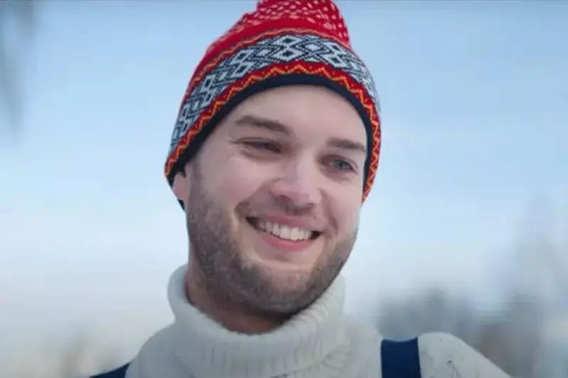Йохан Ельм в ролі Урмаса Вяльбе у фільмі «Білий сніг»