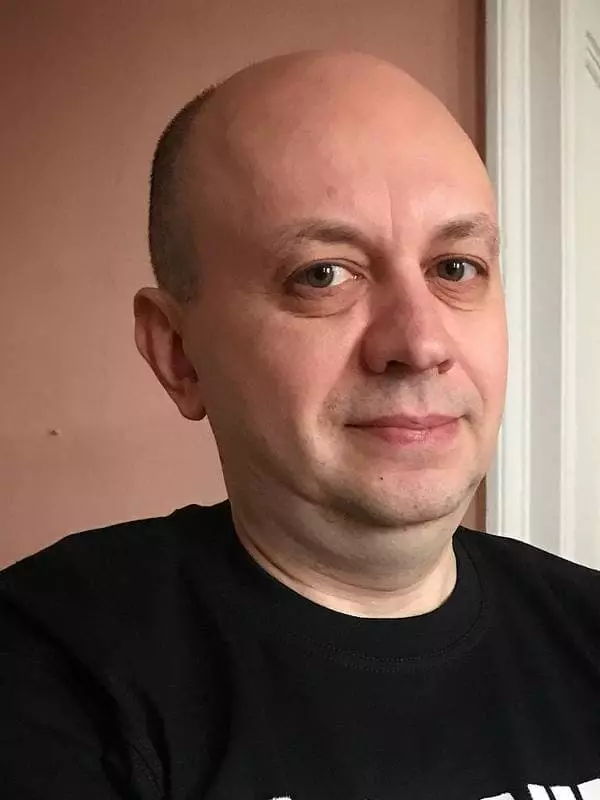 Sergey Smirnov (dziennikarz) - biografia, życie osobiste, zdjęcie, aktualności, redaktor naczełów "MediaZones" 2021