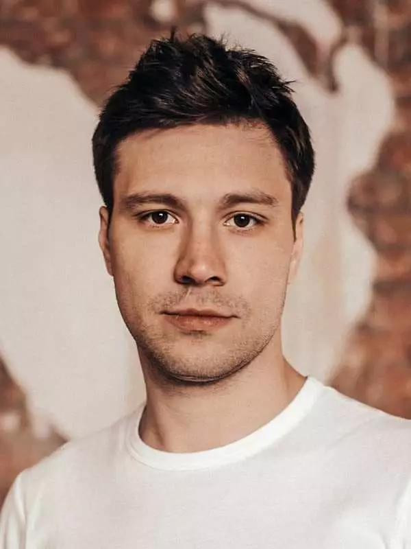Egor Kutenkov - Biografi, Personligt Liv, Fotos, Nyheder, Skuespiller, Film, Kone, "Instagram" 2021