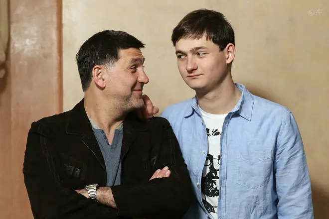 Sergey Putuspalis met zoon