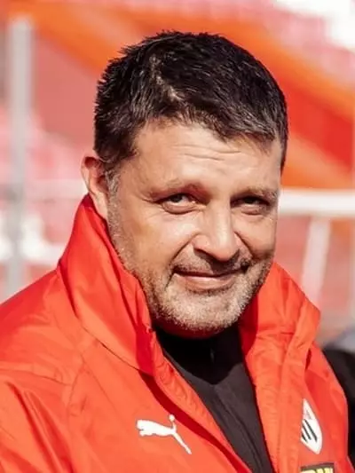 Igor Cherevchenko - Biografio, Persona vivo, foto, novaĵoj, trejnisto, "Khimki", futbalisto, edzino 2021