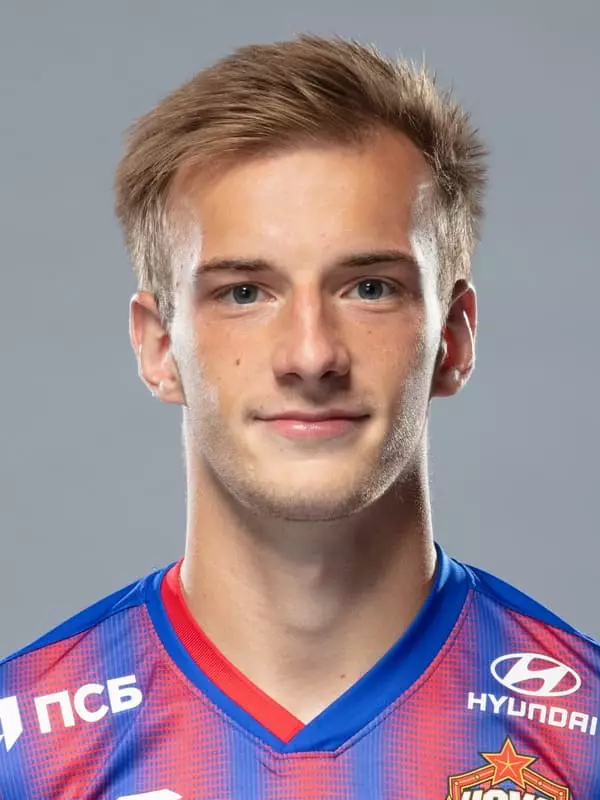 Konstantin Kuchaev - جیونی، خبر، تصویر، ذاتی زندگی، فٹ بال کھلاڑی، CSKA مڈفیلڈر، روسی نیشنل ٹیم 2021