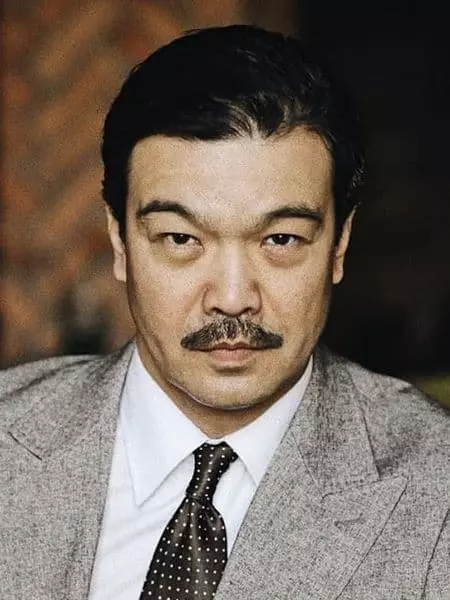 Aziz Bayshenaliyev - Foto, Biografi, Kehidupan Pribadi, Berita, Aktor 2021