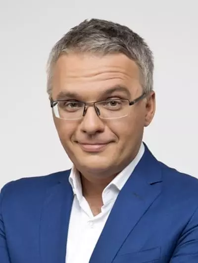 Roman Budnikov - Foto, biografía, vida persoal, noticias, presentador de TV 2021
