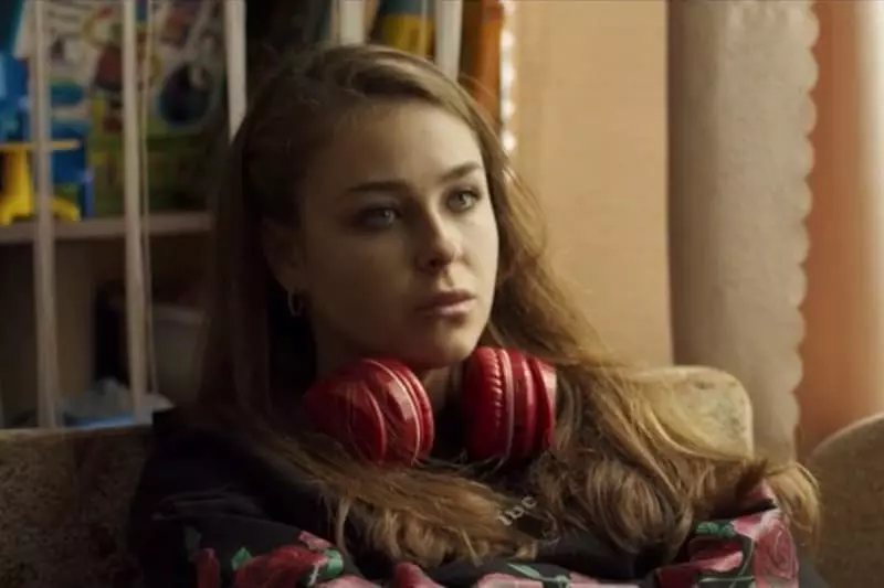 Анна Демидова в серіалі «Новенький»
