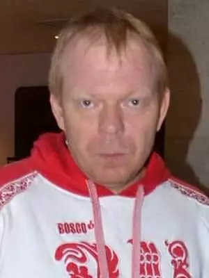 Sergey Dudakov - Biografía, foto, noticias, vida persoal, adestrador, patinaxe artística 2021