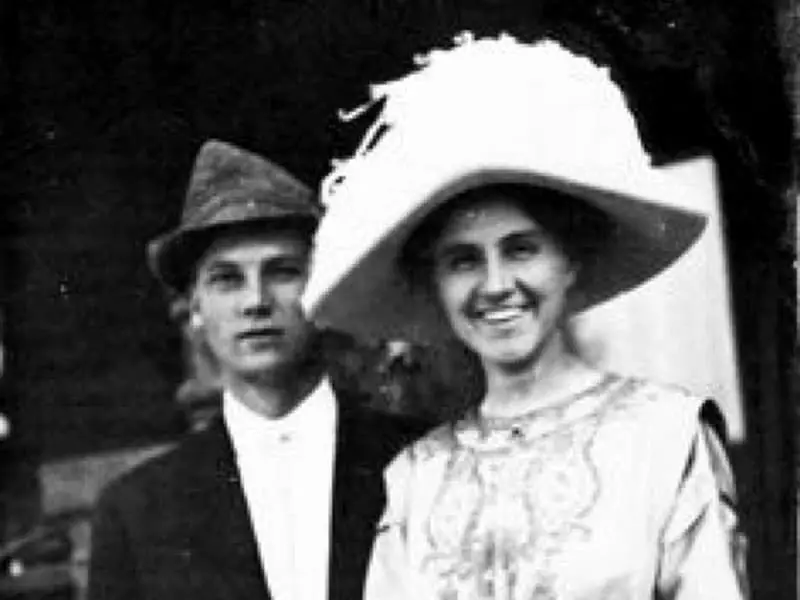 Earl Gardner og den første kone Natalie Talbert