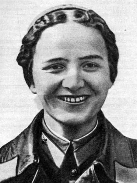 Marina Svalova - argazkia, biografia, bizitza pertsonala, heriotza kausa, zutabea