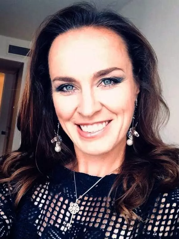 Martina Hingis - Foto, biografia, notícies, vida personal, tennista 2021