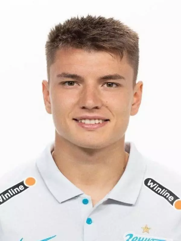 Andrey Bridevova - Biografiya, shaxsiy hayot, fotosurat, yangiliklar, futbolchi, "Zenit", ota-onalar, otasi, "Instagram" 2021