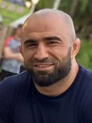 OMARI AHMEDOV - nuotrauka, biografija, asmeninis gyvenimas, naujienos, UFC, MMA 2021