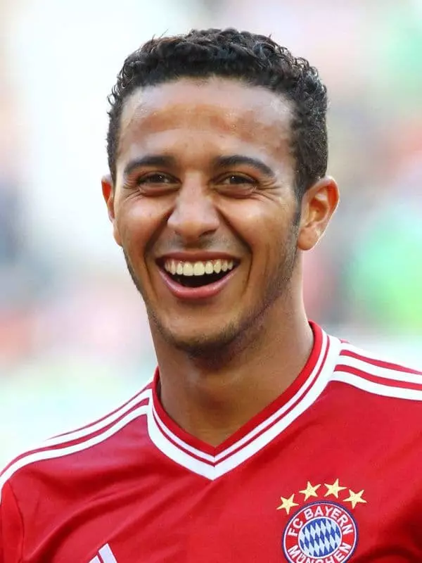 Thiago Alcantara - Foto, Biografi, Personlig liv, Nyheter, Fotballspiller 2021