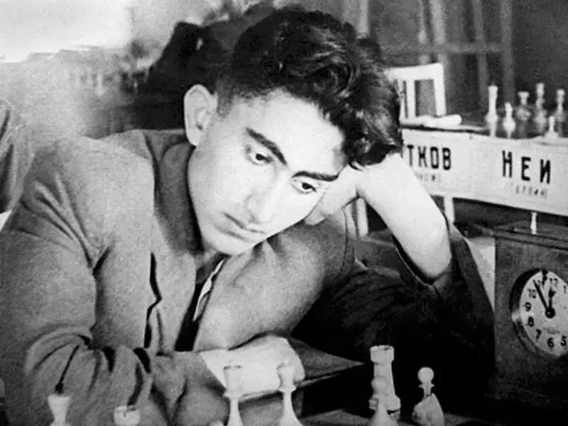 Tigran Petrosyan în tineret