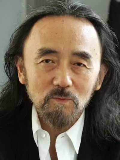 Yoji Yamamoto - Foto, Biografio, Persona Vivo, Novaĵoj, Designer 2021