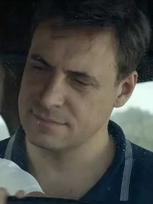 Pavel Shelest (character) - photo, film "Tsoi", 2020, Evgeny Tsyganov, driver "Ikarus"