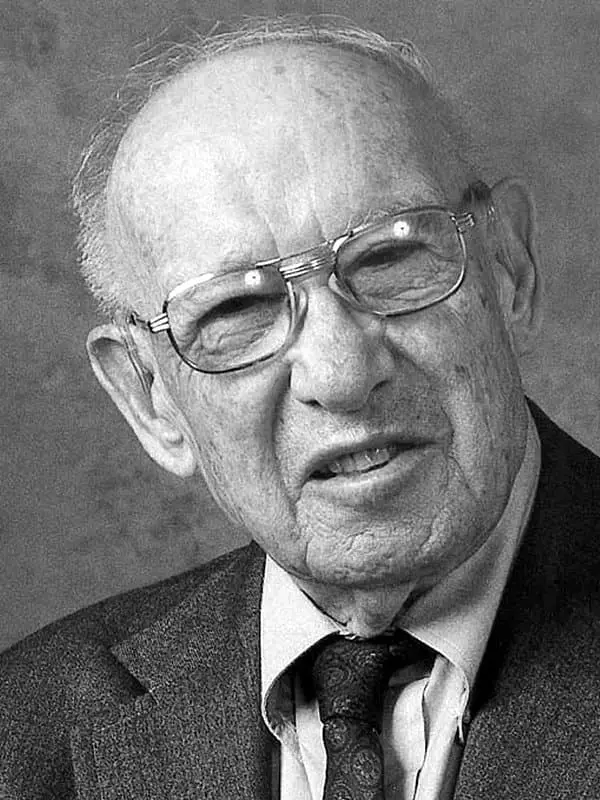 Peter Drucker - Şəkil, tərcümeyi-halı, şəxsi həyat, ölüm səbəbi, idarəetmə nəzəriyyəçisi