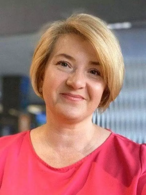 Наталија Кисел - слика, биографија, личен живот, вести, кандидат на претседател Белорусија 2021