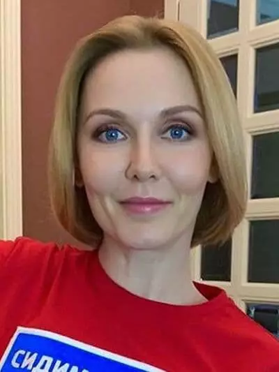 Ekaterina Grinchevskaya - Mynd, Æviágrip, Starfsfólk Líf, Fréttir, TV Presenter "Rússland-24" 2021