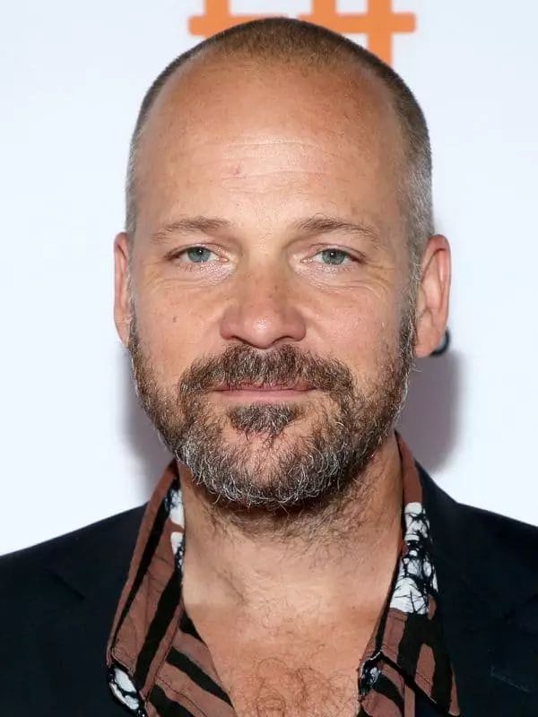 Peter Sarsgaard - foto, biografie, osobní život, zprávy, filmy 2021