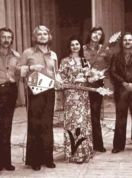 Grupo de guitarra azul - foto, história de criação, composição, notícias, músicas