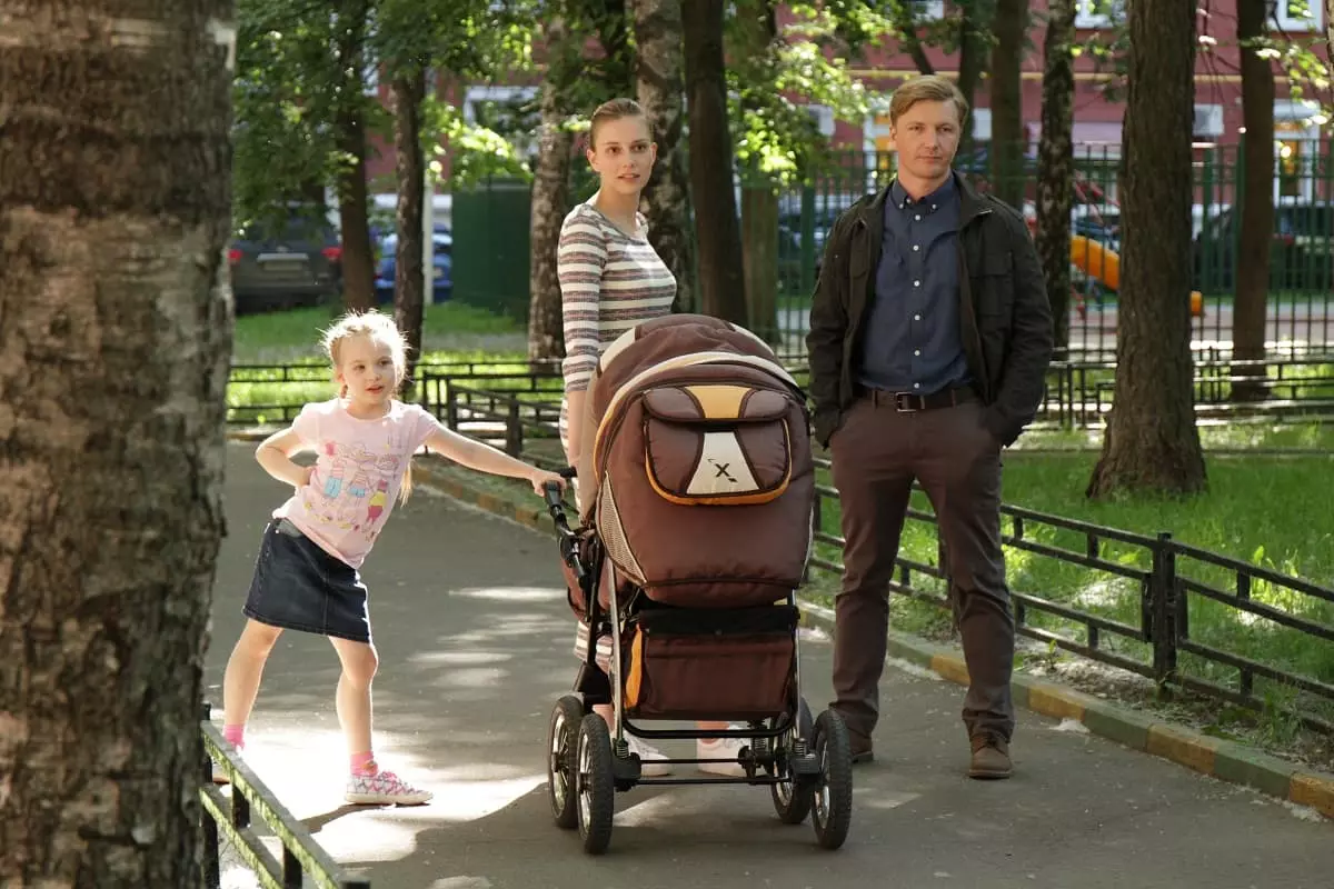 Sèrie de televisió "Aquest estiu i per sempre" (2019): data de llançament, actors, rols, Rússia-1