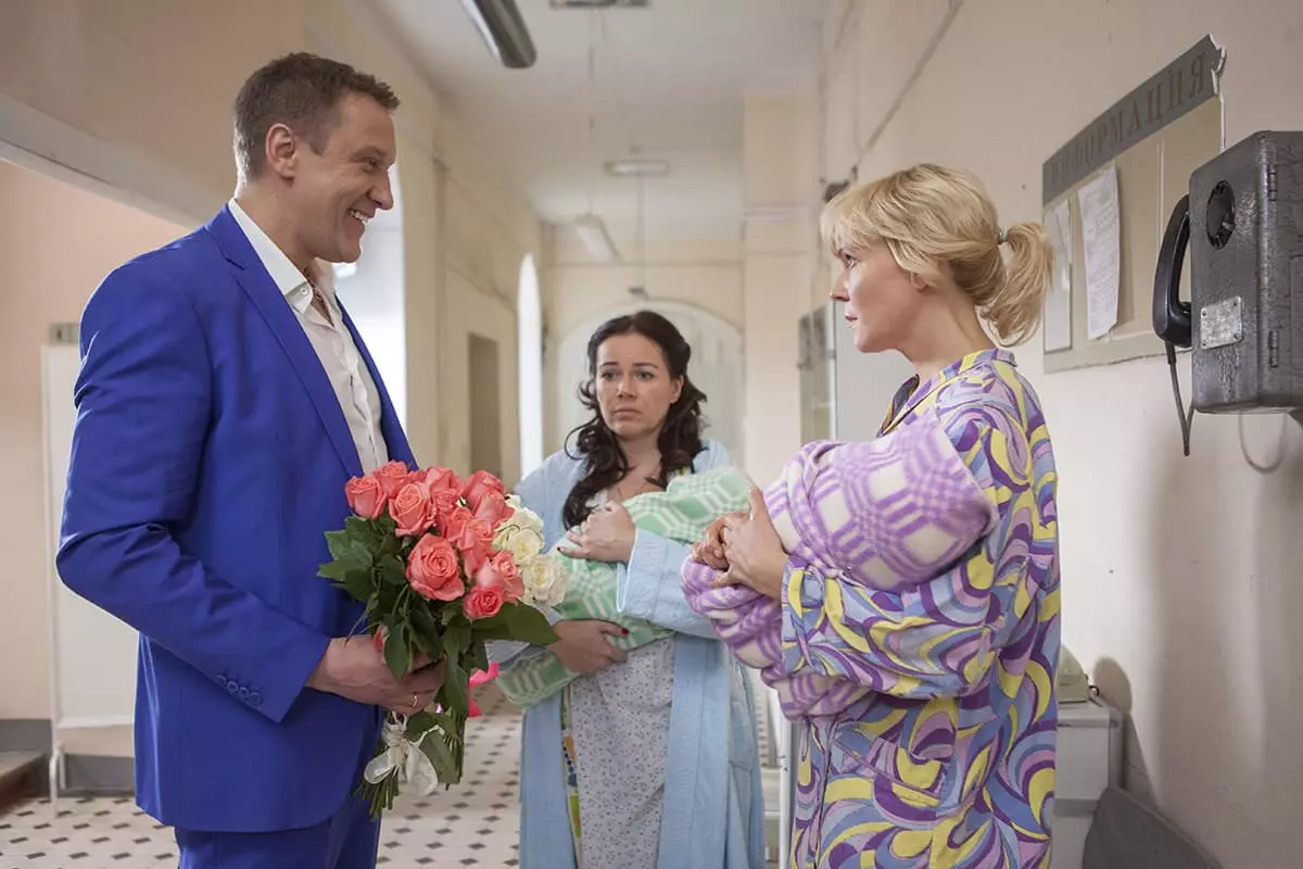 Τηλεοπτική σειρά "Ahead Day" (2018): Ημερομηνία έκδοσης, ηθοποιούς, ρόλους, Ρωσία-1